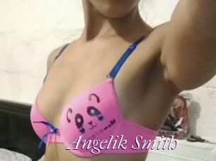 Angelik_Smith