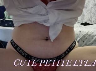 CUTE_PETITE_LYLA