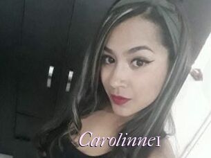 Carolinne1