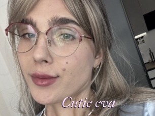 Cutie_eva