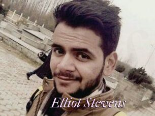 Elliot_Stevens