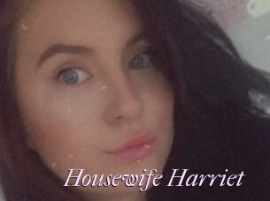 Housewife_Harriet