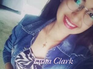 Luna_Clark