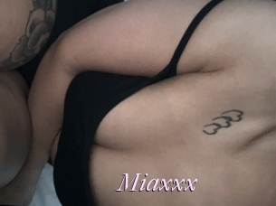 Miaxxx