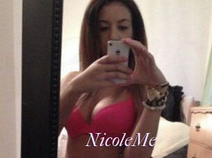 NicoleMe