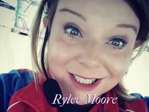 Rylee_Moore