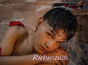 Richiestuds