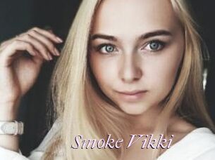 Smoke_Vikki