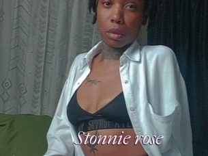 Stonnie_rose