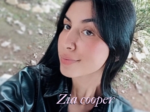 Zia_cooper